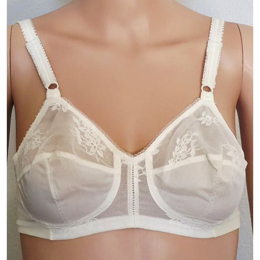 VINTAGE *NEW* 1970's Maidenform Sheer White Lace Bra with Flowers 32B