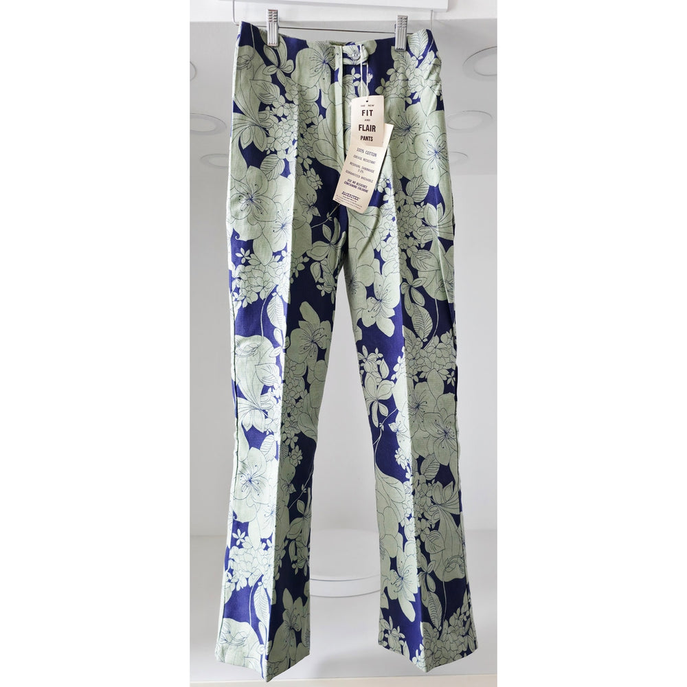 VINTAGE *NEW* 1960's Ameritex Women's Flower Print Pants w/Flared Leg Size 2