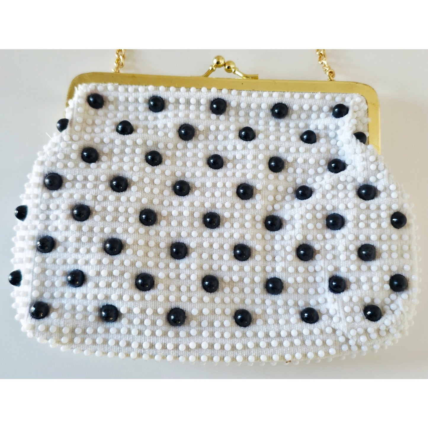 VINTAGE *NEW* 1950's White and Black Beaded Clutch Purse with Gold Chain
