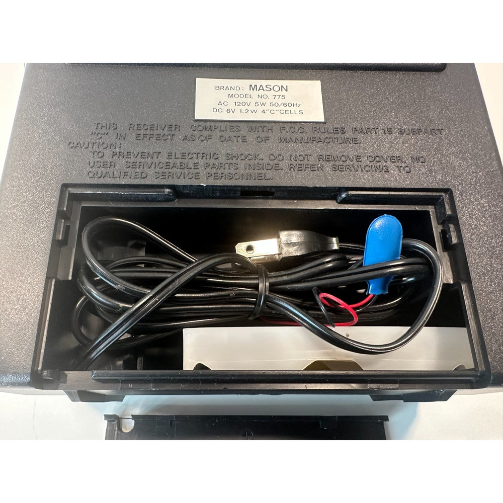 VINTAGE *NEW* 1970's Mason Multi-Band AM-FM-TV-Air-PB-Weather Solid State Radio