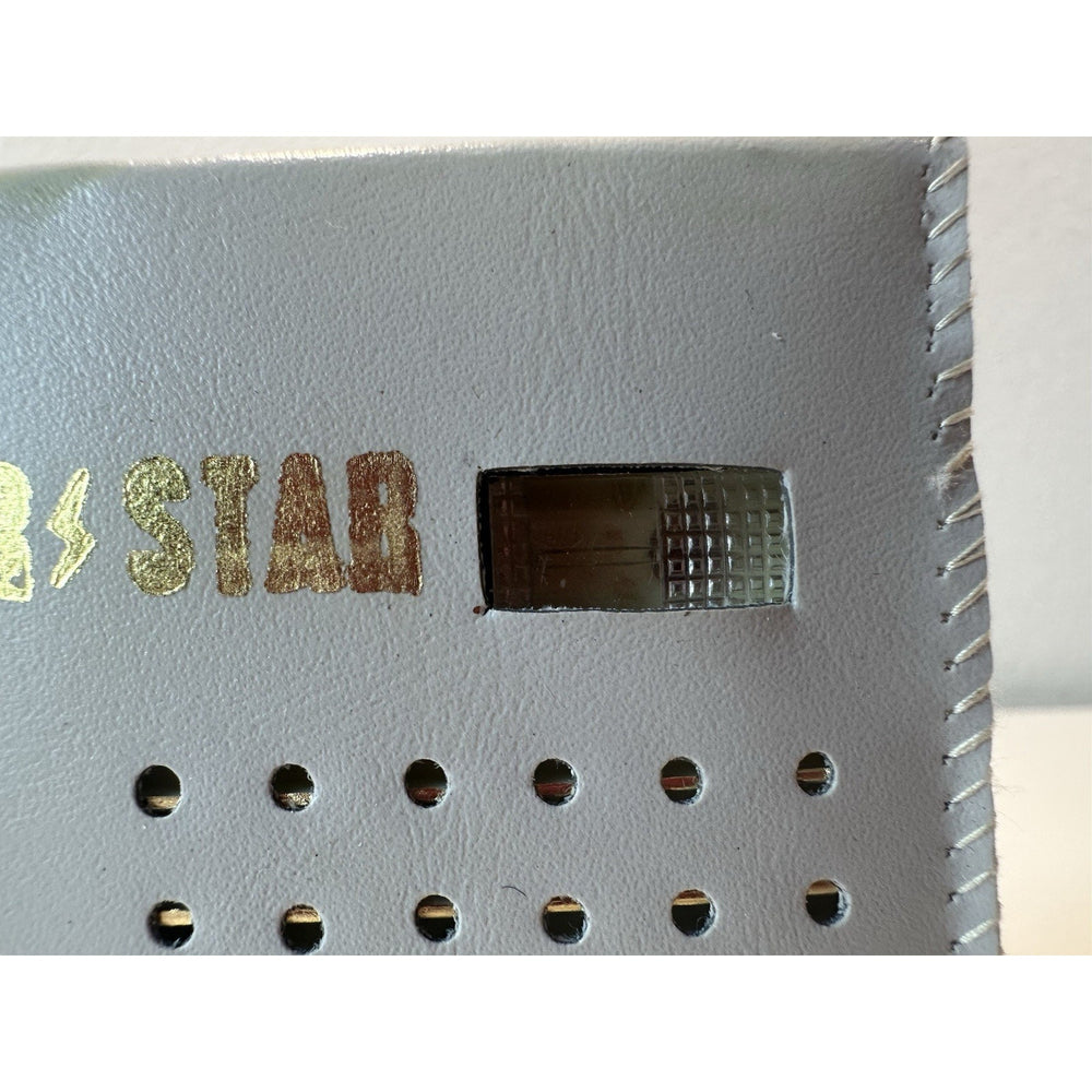 VINTAGE *NEW* 1970's Four Star FS-8 Solid State Radio in Gray