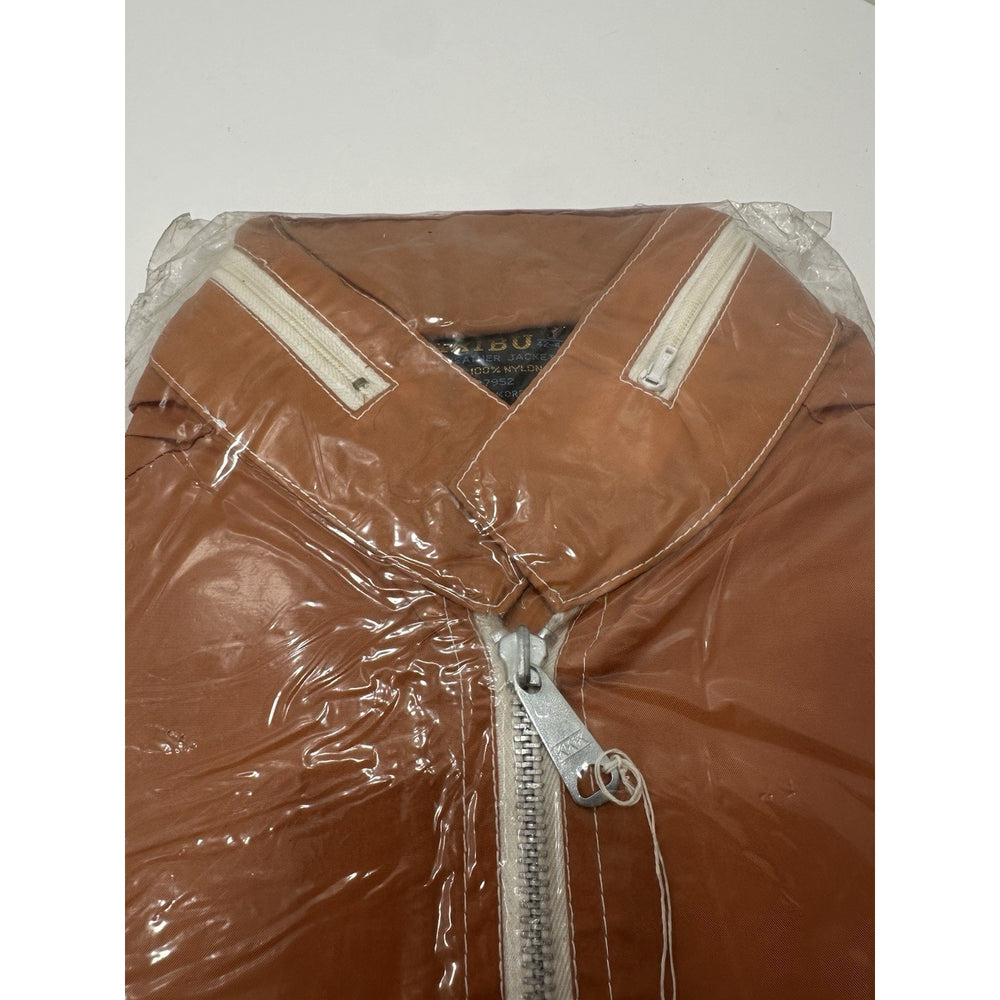 VINTAGE *NEW* 1970's Caribu Men's Nylon All Weather Zip Hood Jacket - Large