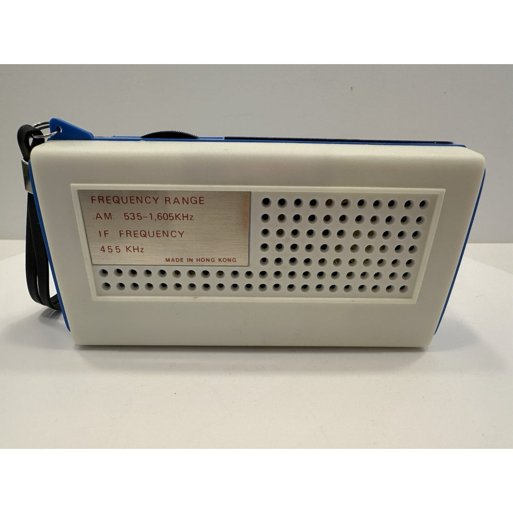 VINTAGE *NEW* Seiko 601 Blue Solid State Pocket Transistor Radio