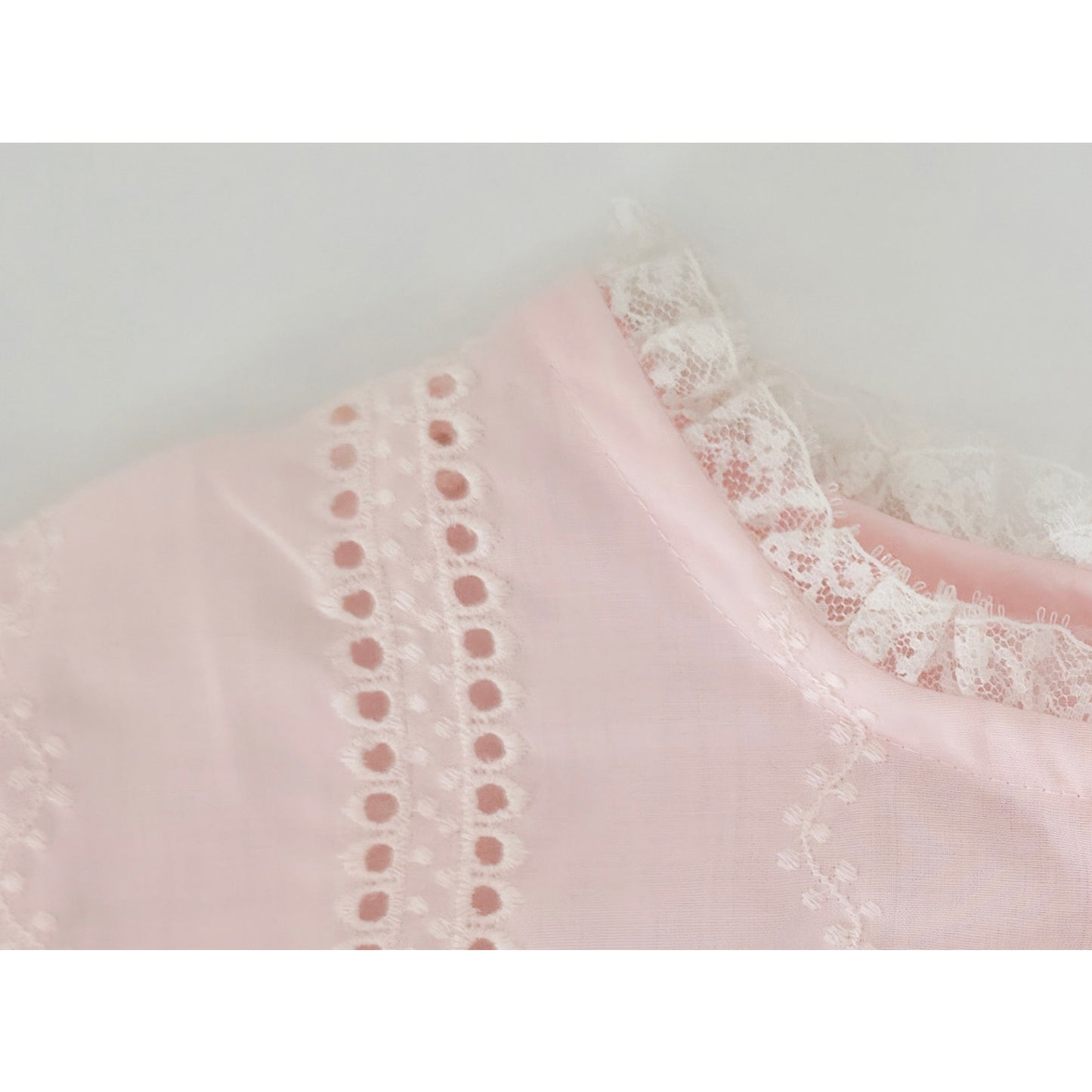 VINTAGE *NEW* 1960's Kayser Women's Light Pink w/Lace Trim Day Dress | Robe Sz S