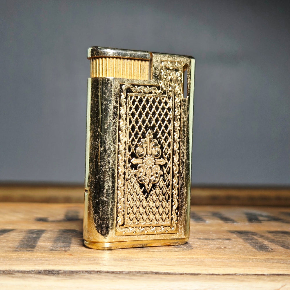 VINTAGE *NEW* 1960's Gent Gold Textured Butane Lighter Japan