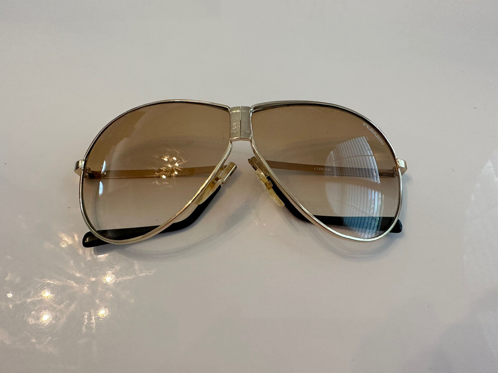 VINTAGE 80s Ferarri Foldable Aviator Sunglasses Gold Metal/Case *NEW OLD STOCK